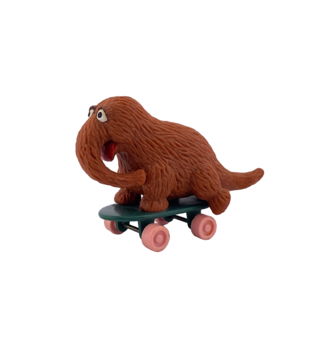 Sesame Street Mr. Snuffleupagus on Skateboard