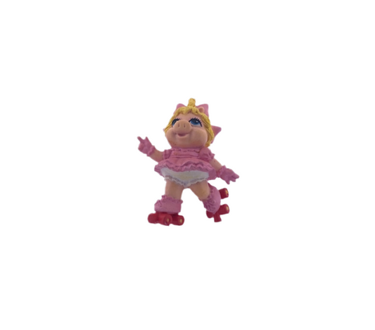 Muppet Babies Miss Piggy on Roller Skates