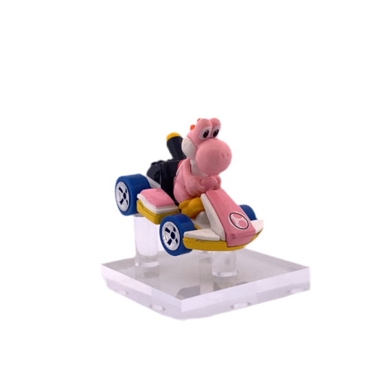Hot Wheels Nintendo Mario Kart Die-Cast Pink Yoshi Standard Kart