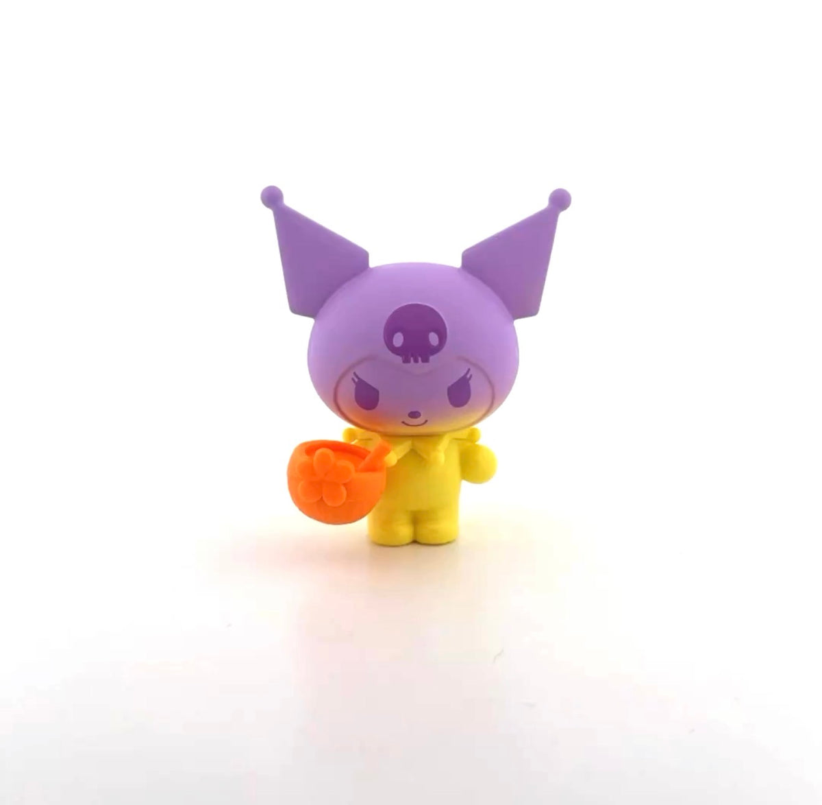 Hello Kitty and Friends Tropical Party Series 3 Kuromi Purple/Yellow Ombre